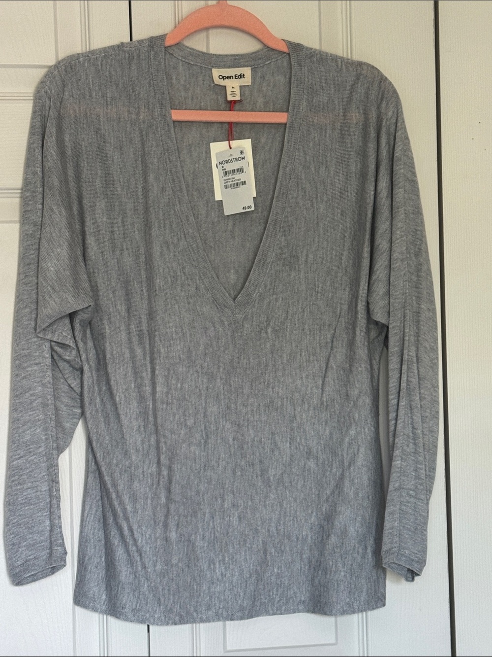 Open Edit Women's Gray V-Neck Sweater